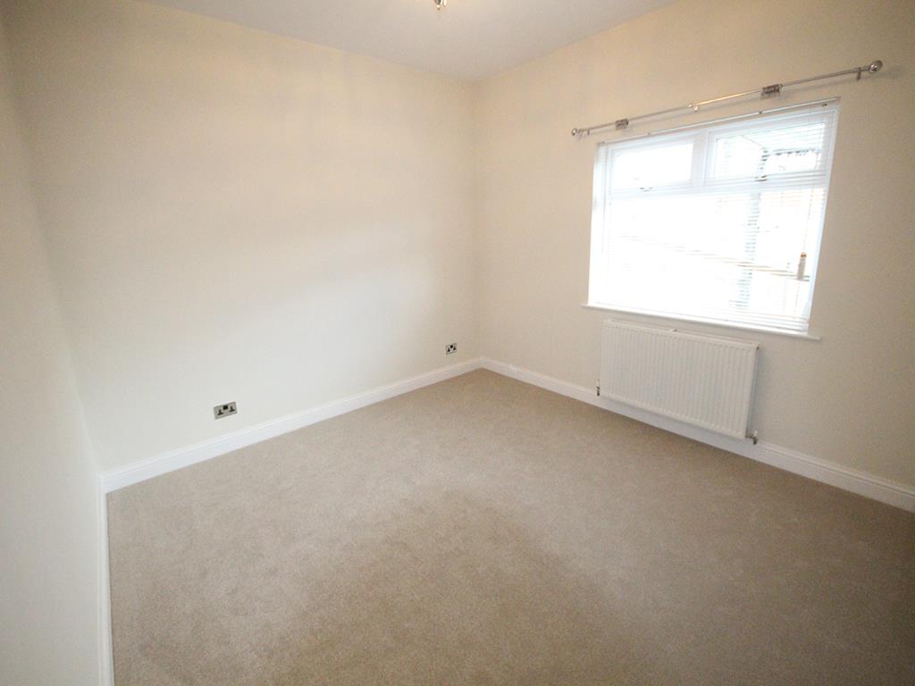 2 bedroom terraced house SSTC in Barnoldswick - 2015-05-19 15.07.57.jpg